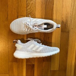 Adidas cloud foam tennis shoes